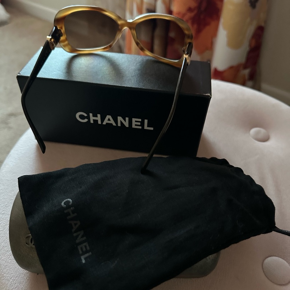 CHANEL Women's Brown Sunglasses - Picture 5 of 9